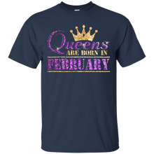 Queen Are Born In Feb - February Women's T-shirt