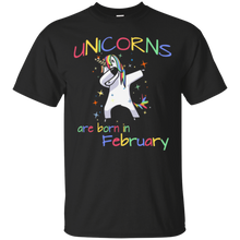 Dabbing Unicorns are Born in February Birthday T-Shirt